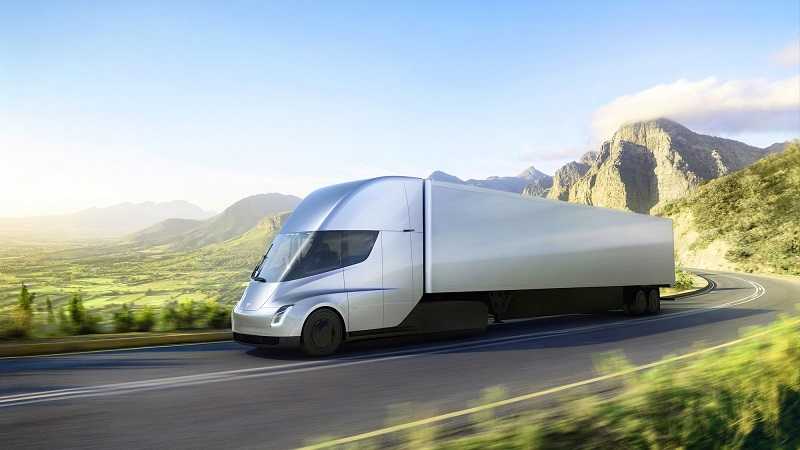 Tesla Semi’nin Fiyatı Belli Oldu