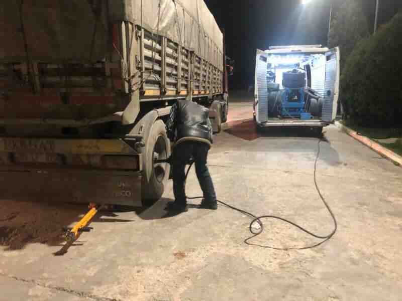 Ankara lastik tamiri yol yardım Oto çekici Logo