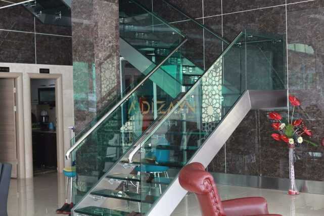 ADIZAYN cam merdiven çelik merdiven granit merdiven Logo